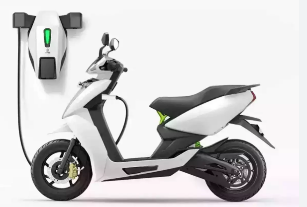 LML Electric Scooter with advanced features and modern design.