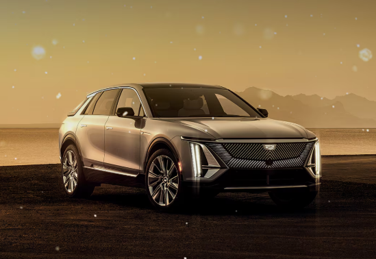 Cadillac LYRIQ-V sleek design with sharp aerodynamic lines and modern touch.